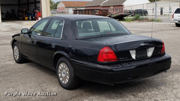 image for item BW9247 2005 Ford Crown Victoria Police Interceptor