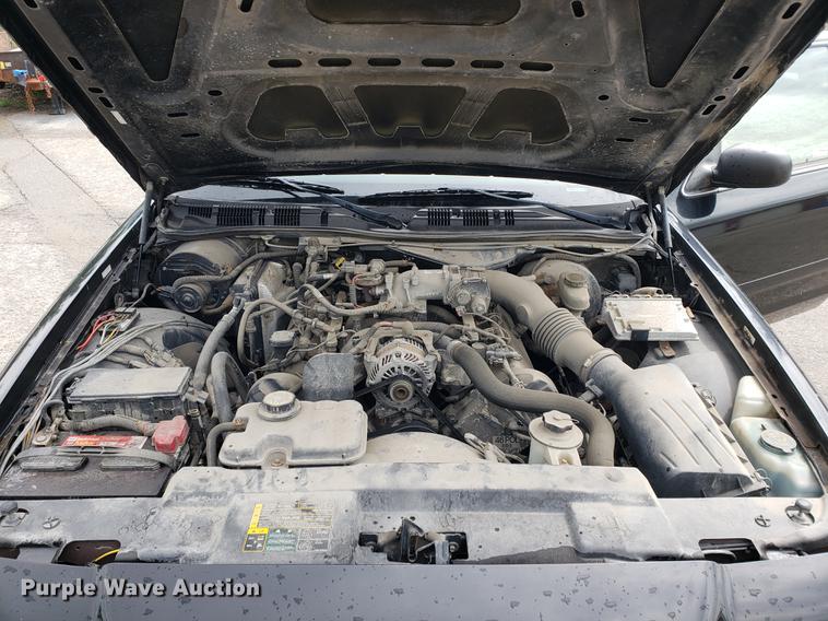 image for item BW9247 2005 Ford Crown Victoria Police Interceptor