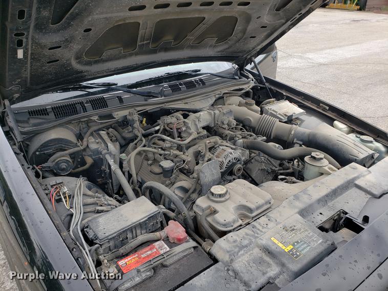 image for item BW9247 2005 Ford Crown Victoria Police Interceptor