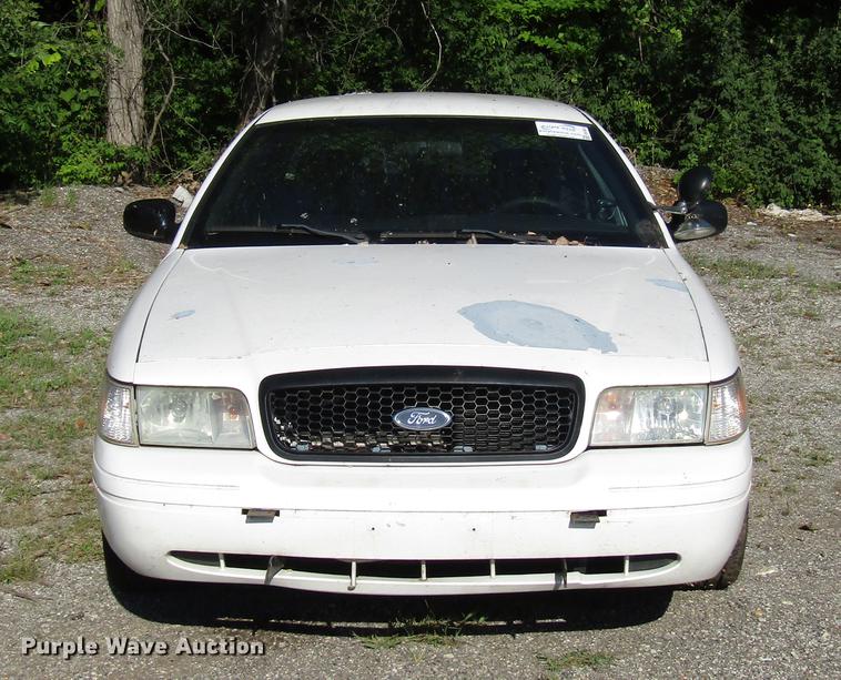 image for item DA1681 2011 Ford Crown Victoria Police Interceptor