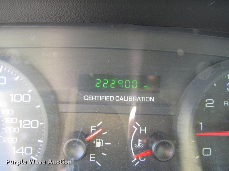 image for item DA1681 2011 Ford Crown Victoria Police Interceptor