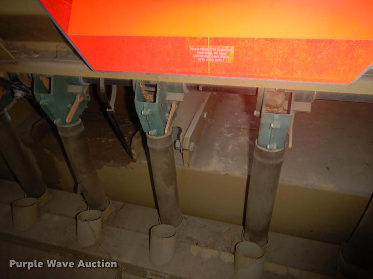 image for item DB8273 Land Pride OS1548 Solid Stand overseeder