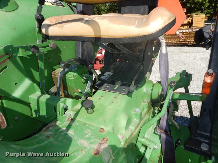 image for item DB8275 John Deere 2155 tractor