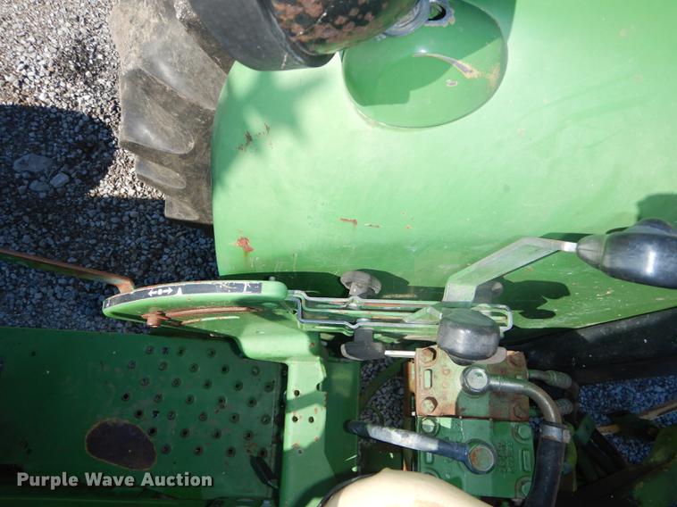 image for item DB8275 John Deere 2155 tractor
