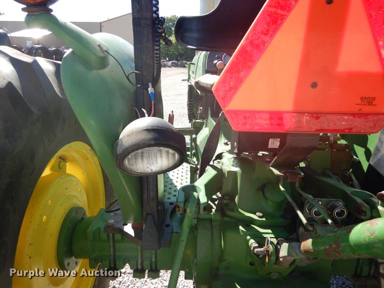 image for item DB8275 John Deere 2155 tractor