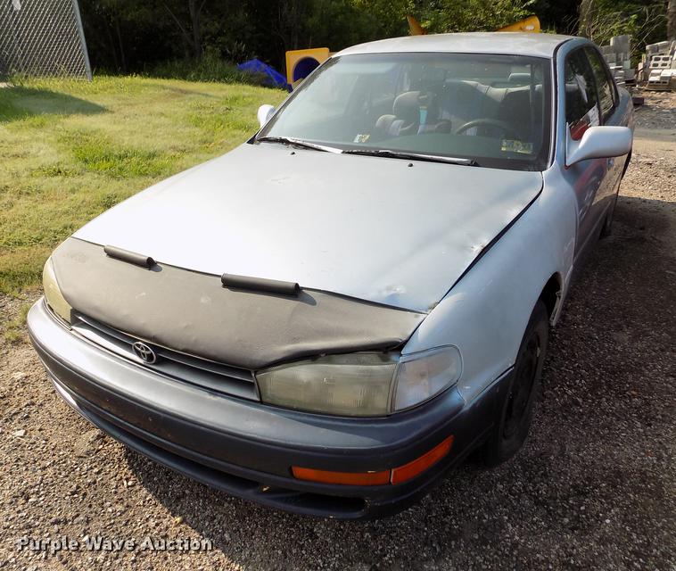 image for item DB9141 1992 Toyota Camry