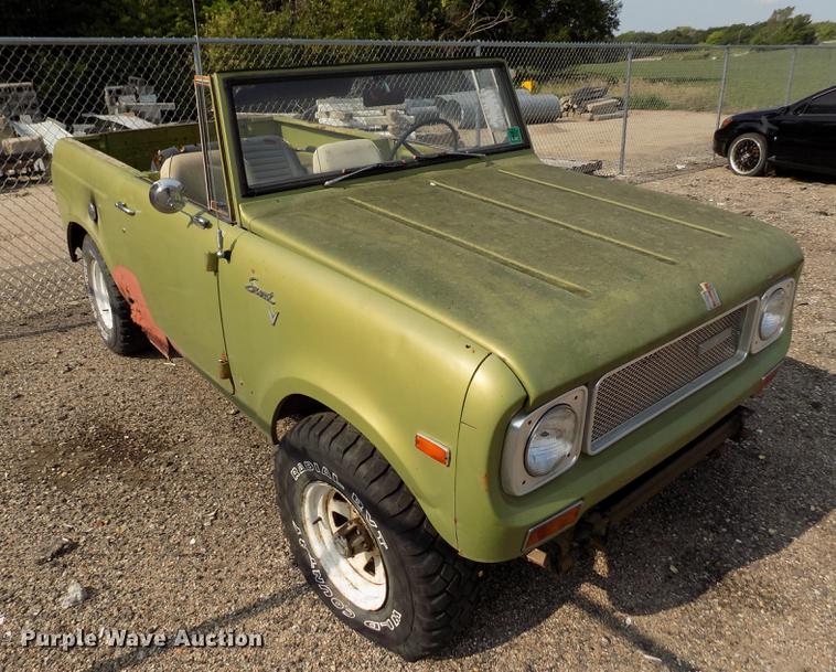 image for item DB9143 1970 International Scout 800A SUV