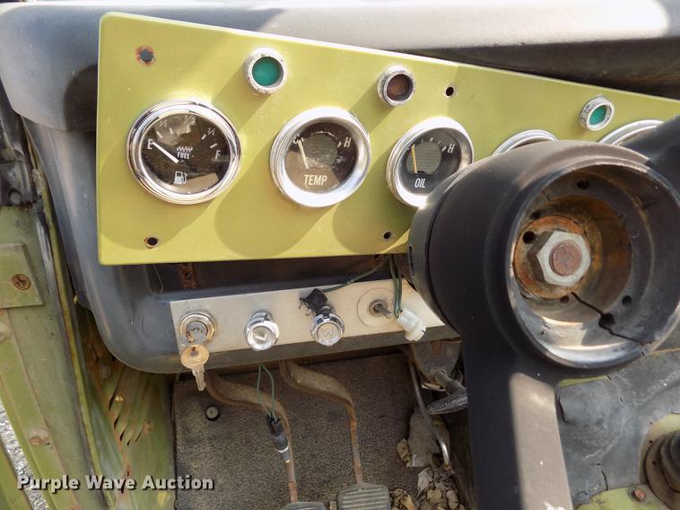 image for item DB9143 1970 International Scout 800A SUV