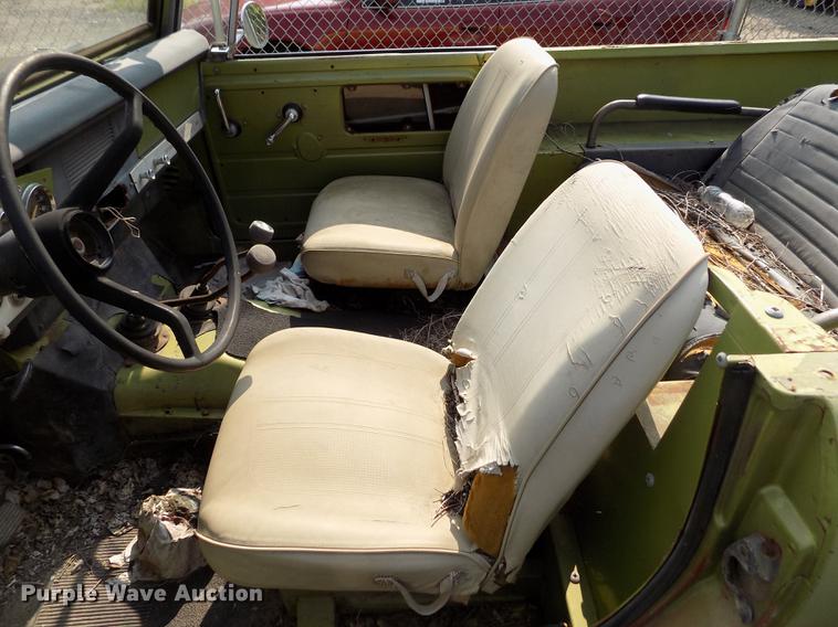 image for item DB9143 1970 International Scout 800A SUV