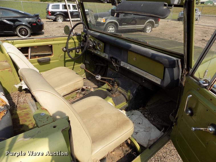 image for item DB9143 1970 International Scout 800A SUV