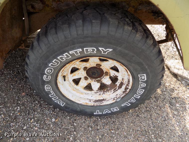 image for item DB9143 1970 International Scout 800A SUV