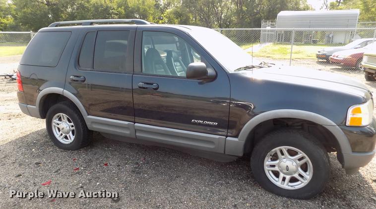 image for item DB9145 2002 Ford Explorer SUV