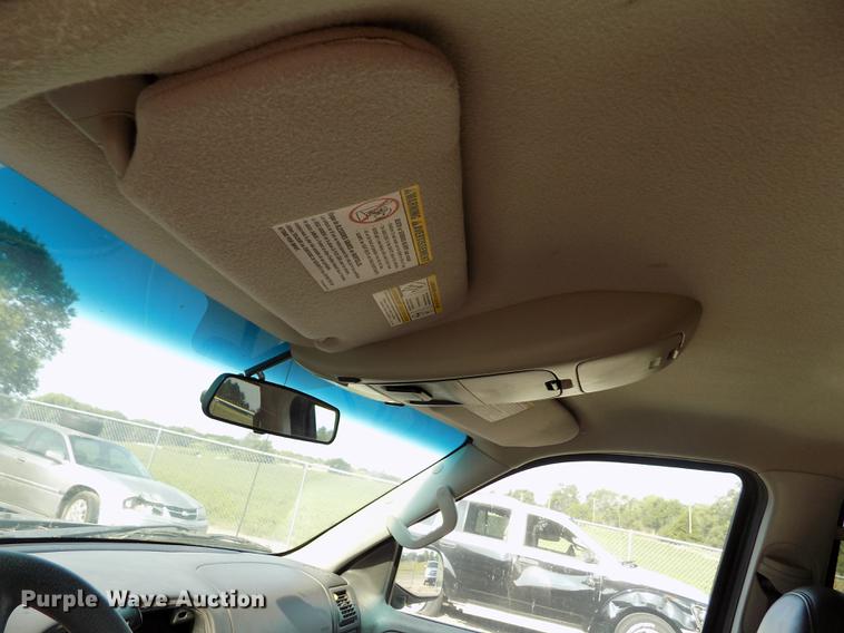 image for item DB9145 2002 Ford Explorer SUV