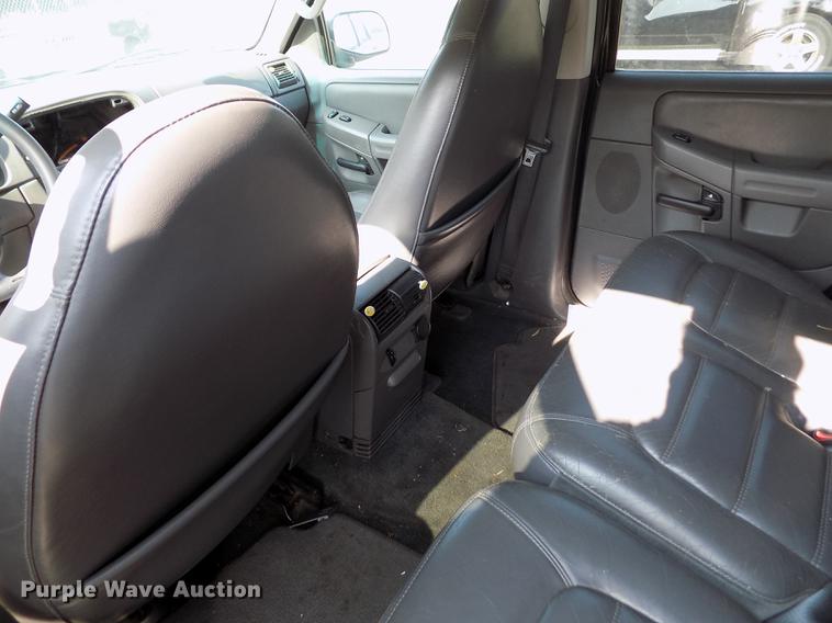 image for item DB9145 2002 Ford Explorer SUV