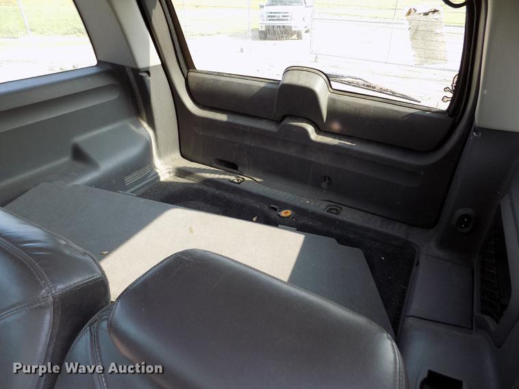 image for item DB9145 2002 Ford Explorer SUV