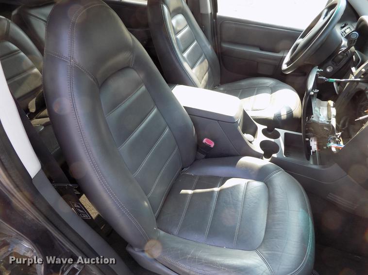 image for item DB9145 2002 Ford Explorer SUV