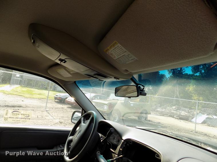 image for item DB9145 2002 Ford Explorer SUV