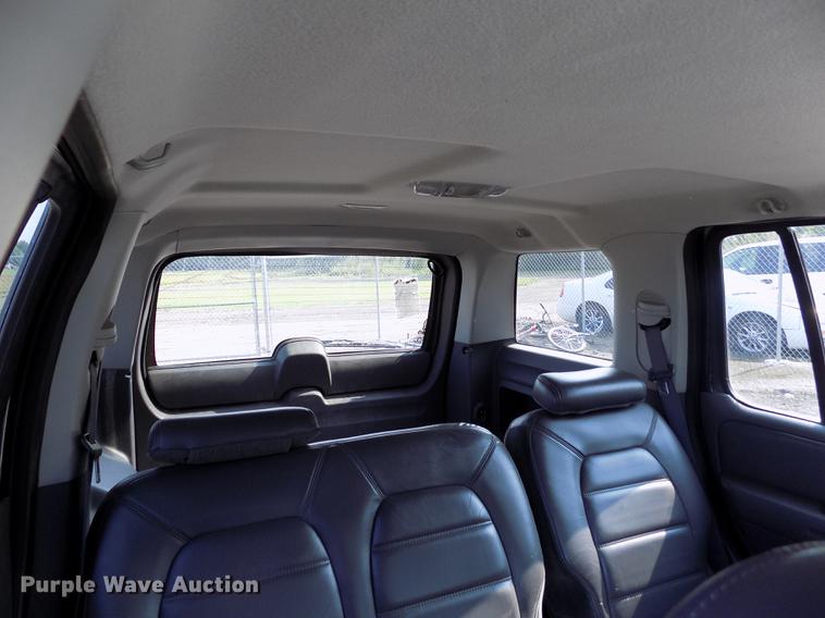 image for item DB9145 2002 Ford Explorer SUV