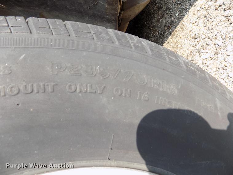 image for item DB9145 2002 Ford Explorer SUV