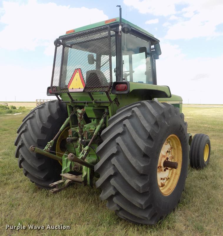 image for item DB9241 1973 John Deere 4630 tractor