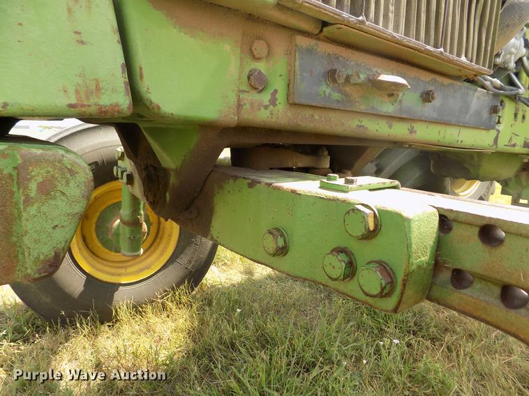 image for item DB9241 1973 John Deere 4630 tractor