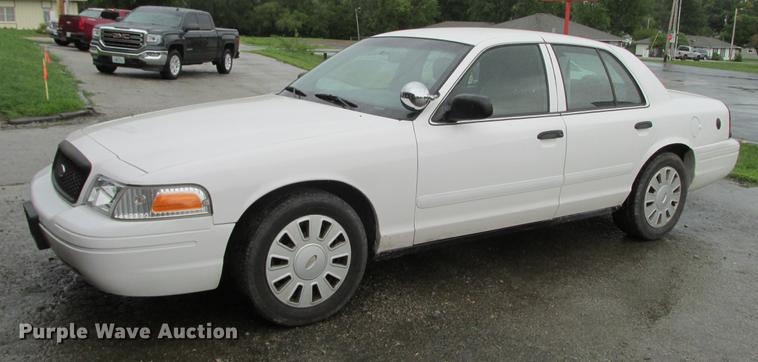 image for item DB9318 2007 Ford Crown Victoria Police Interceptor