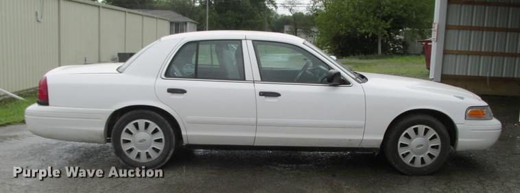 image for item DB9318 2007 Ford Crown Victoria Police Interceptor