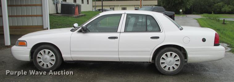 image for item DB9318 2007 Ford Crown Victoria Police Interceptor