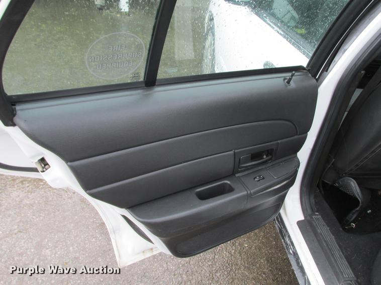 image for item DB9318 2007 Ford Crown Victoria Police Interceptor