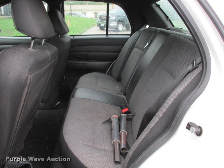image for item DB9318 2007 Ford Crown Victoria Police Interceptor