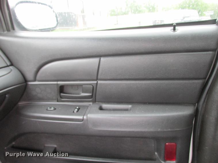 image for item DB9318 2007 Ford Crown Victoria Police Interceptor