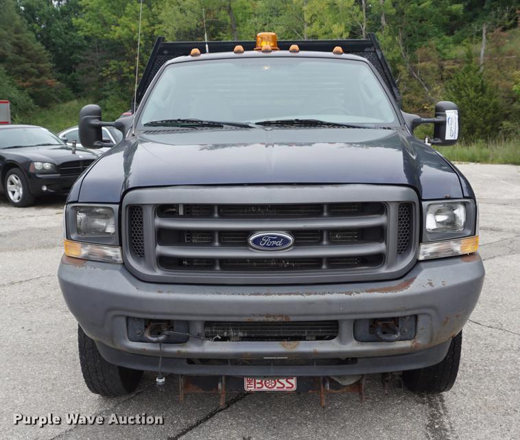 image for item DC0356 2004 Ford F450 Super Duty dump flatbed truck