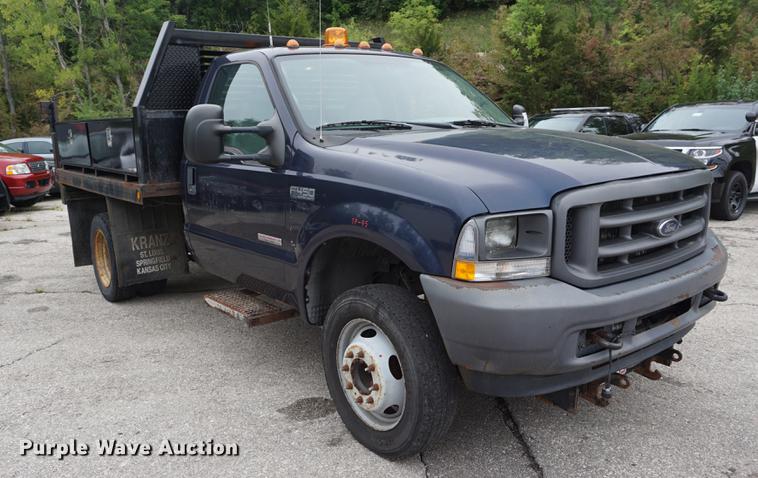 image for item DC0356 2004 Ford F450 Super Duty dump flatbed truck