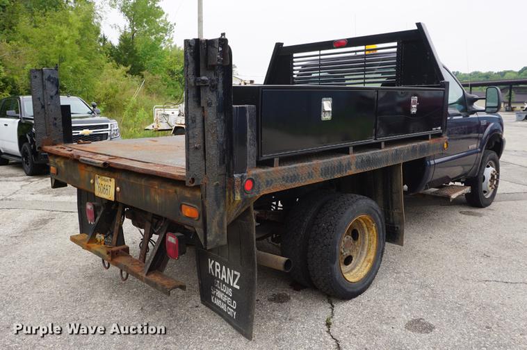 image for item DC0356 2004 Ford F450 Super Duty dump flatbed truck