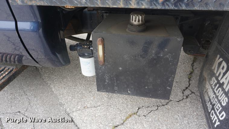 image for item DC0356 2004 Ford F450 Super Duty dump flatbed truck