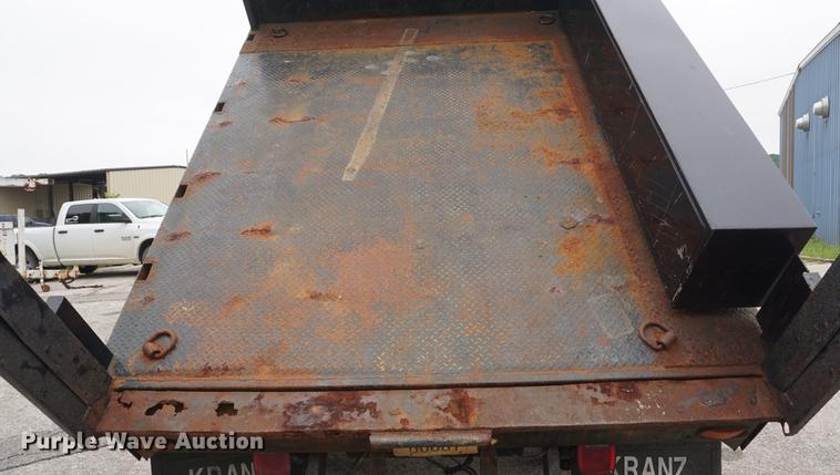 image for item DC0356 2004 Ford F450 Super Duty dump flatbed truck