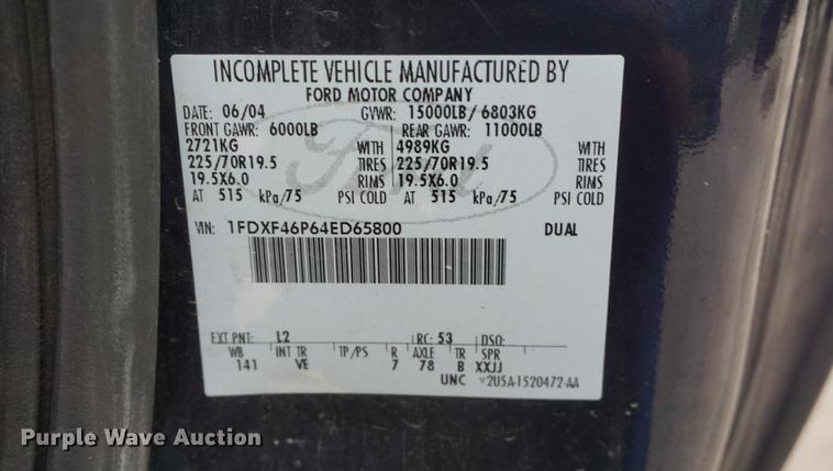 image for item DC0356 2004 Ford F450 Super Duty dump flatbed truck