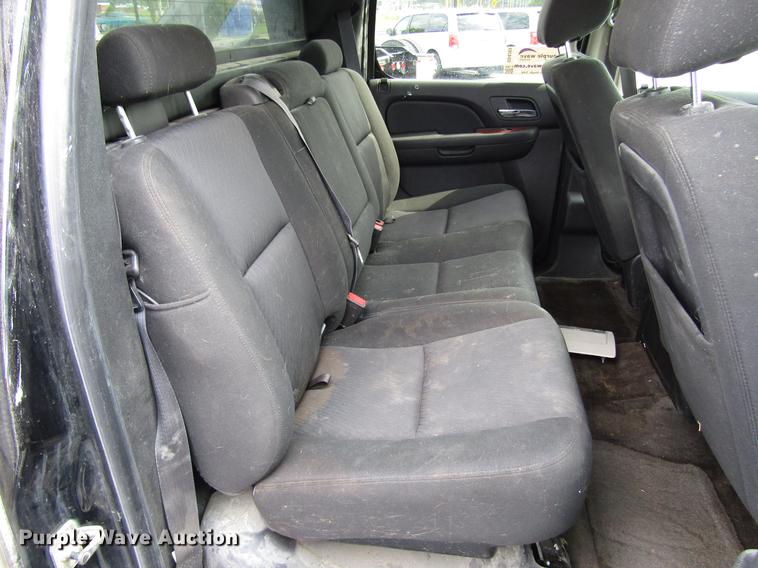 image for item DD4269 2011 Chevrolet Avalanche pickup truck