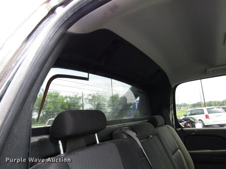 image for item DD4269 2011 Chevrolet Avalanche pickup truck