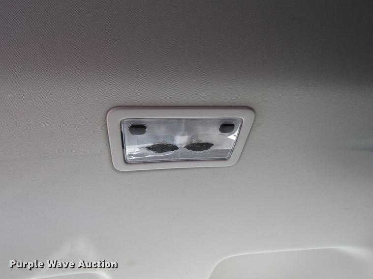 image for item DD4269 2011 Chevrolet Avalanche pickup truck