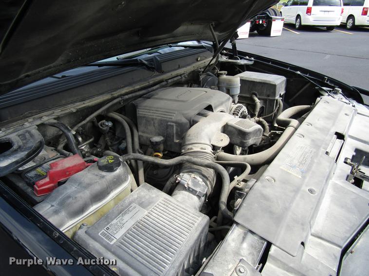 image for item DD4269 2011 Chevrolet Avalanche pickup truck