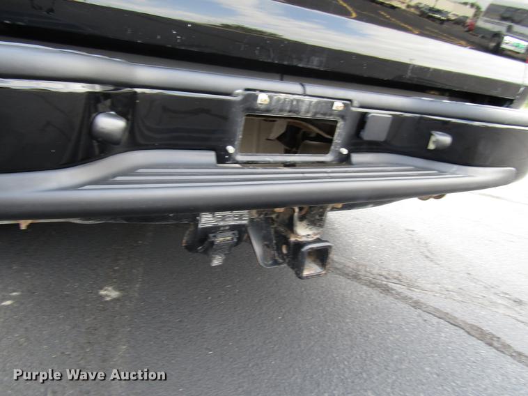 image for item DD4269 2011 Chevrolet Avalanche pickup truck