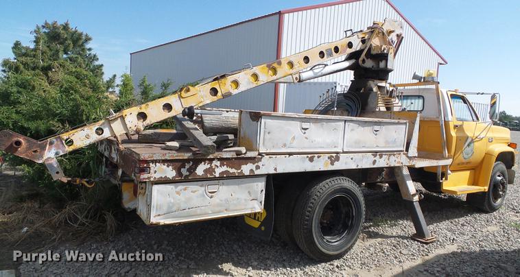 image for item DD5875 1982 Chevrolet 60 bucket truck