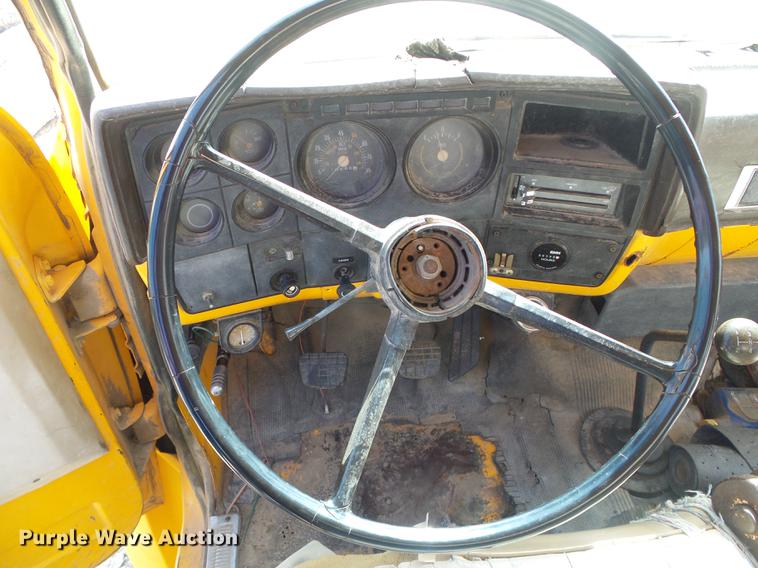 image for item DD5875 1982 Chevrolet 60 bucket truck