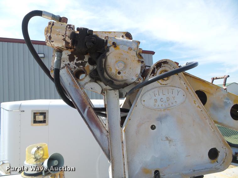 image for item DD5875 1982 Chevrolet 60 bucket truck