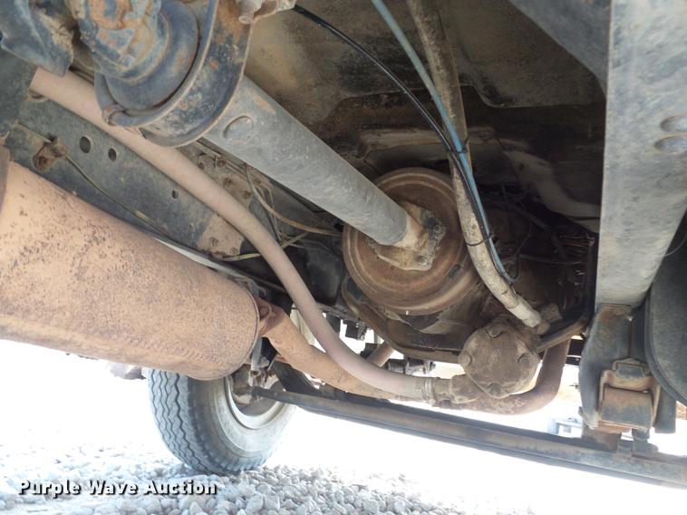 image for item DD5875 1982 Chevrolet 60 bucket truck