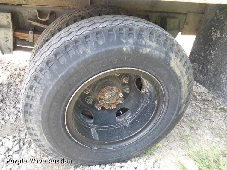 image for item DD5875 1982 Chevrolet 60 bucket truck