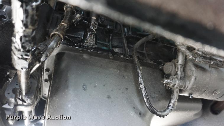 image for item DD6437 2007 International 3200 shuttle bus