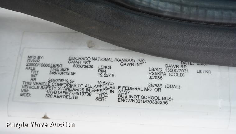 image for item DD6437 2007 International 3200 shuttle bus