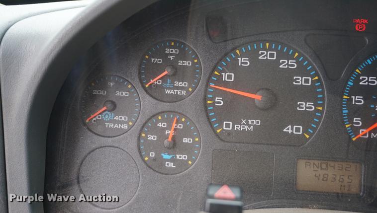 image for item DD6444 2006 International 7400 dump truck